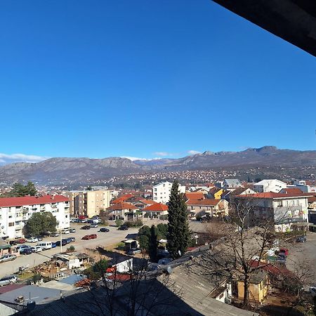 Apartman Velimir Stari Aerodrom Podgorica Exteriör bild